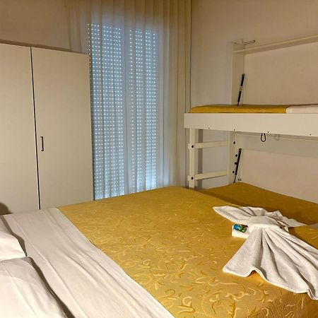 Hotel Sport Rimini Exterior photo