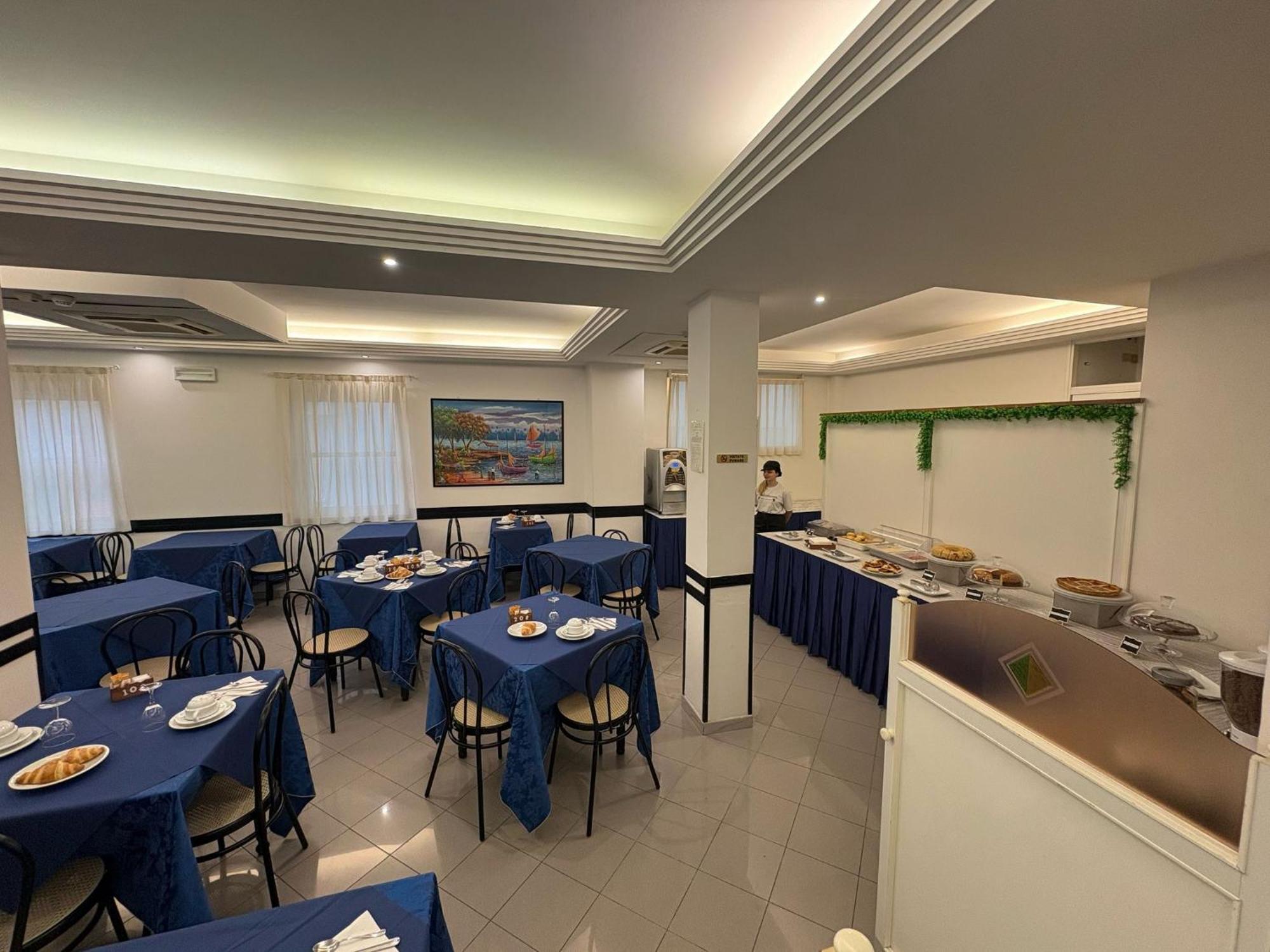 Hotel Sport Rimini Exterior photo