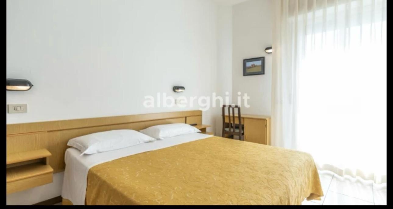 Hotel Sport Rimini Exterior photo