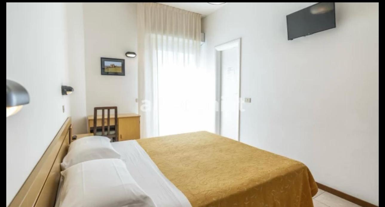 Hotel Sport Rimini Exterior photo