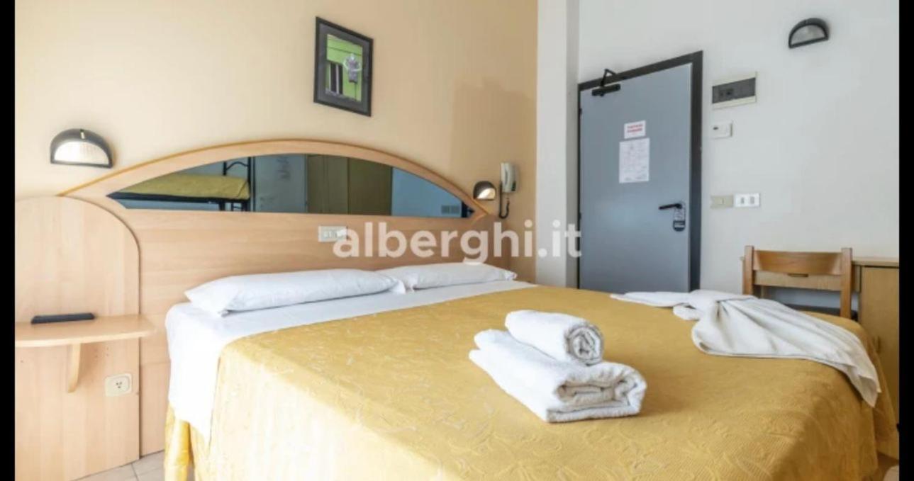 Hotel Sport Rimini Exterior photo